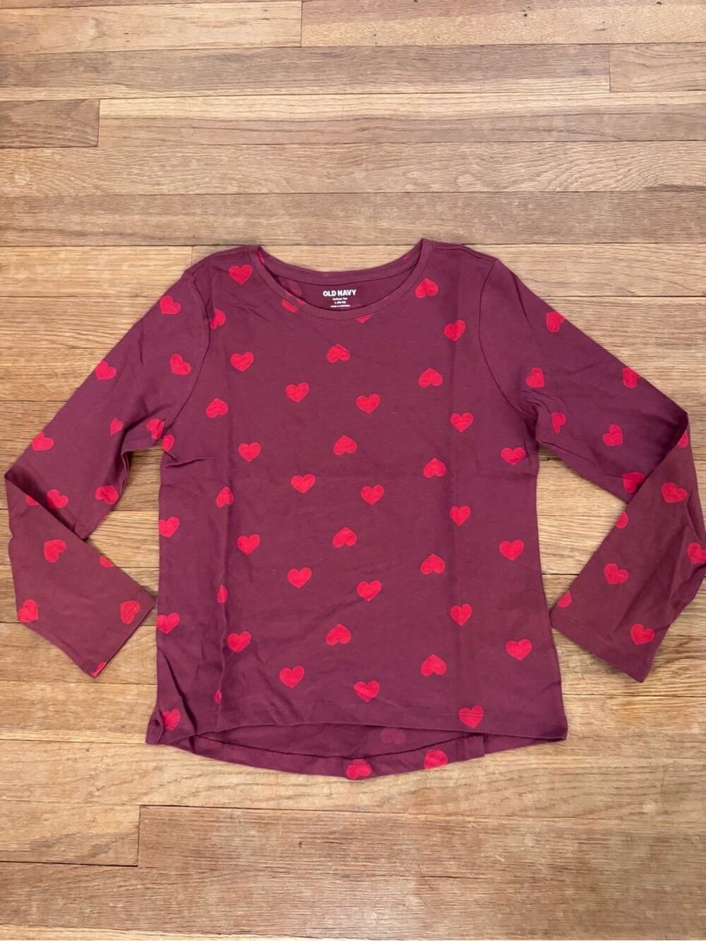 NWOT Old Navy Girls' Purple Red Heart Softest Tee - Size L (10-12)
 b10